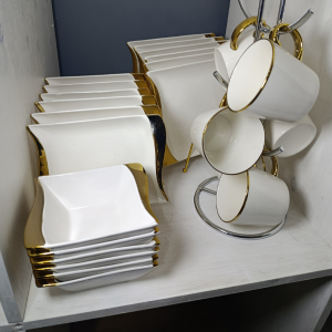 Dinner Sets / 24pcs Wavy Gold Dinner Set
